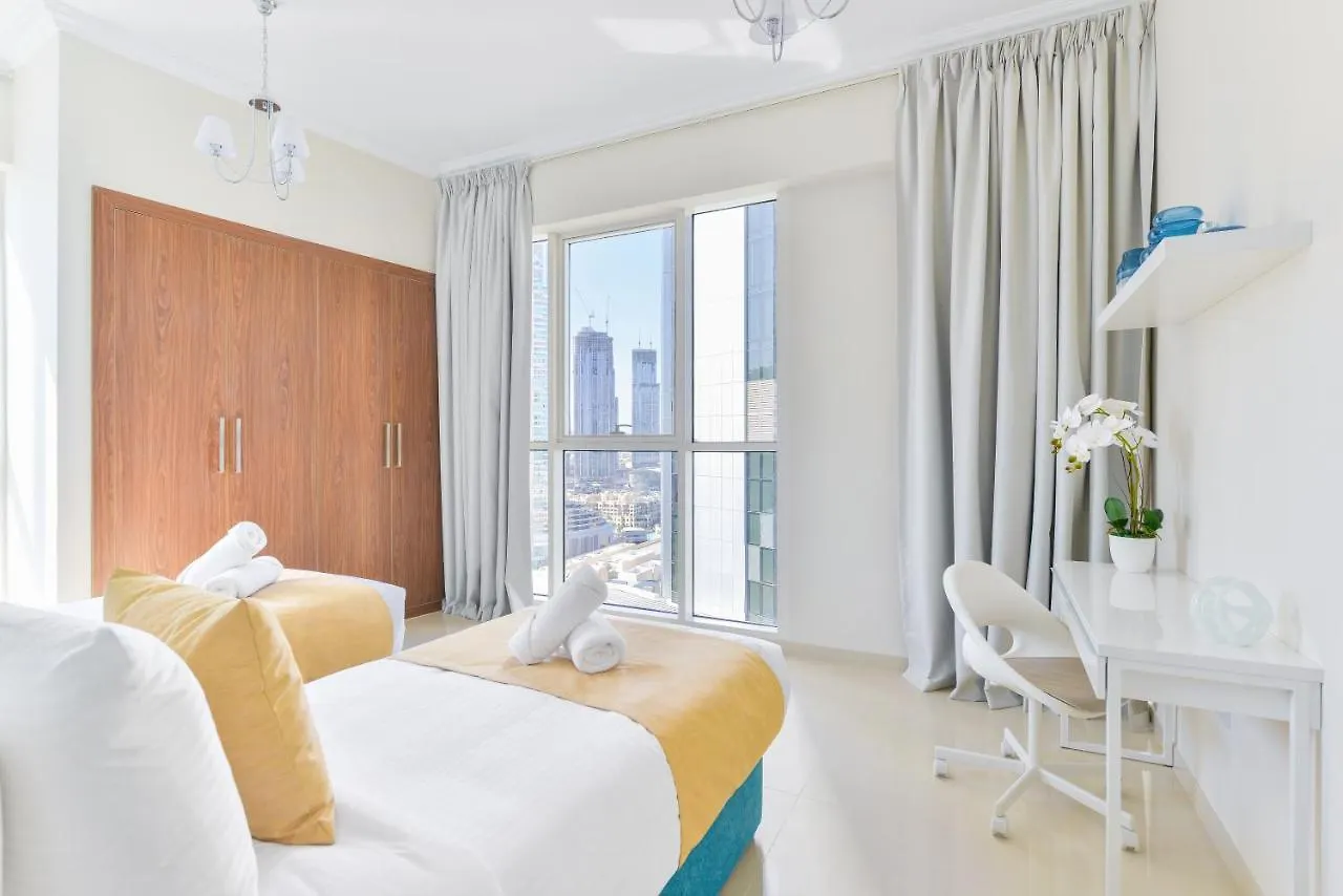 Apartment Dunya Tower - Downtown Luxury - 5 Min Walk To Dubai Mall!